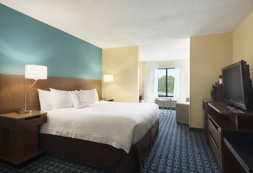 هتل Fairfield Inn & Suites Hartford Manchester