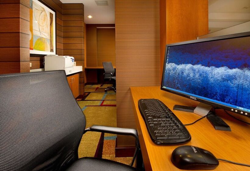 ホテル Fairfield Inn & Suites Germantown Gaithersburg