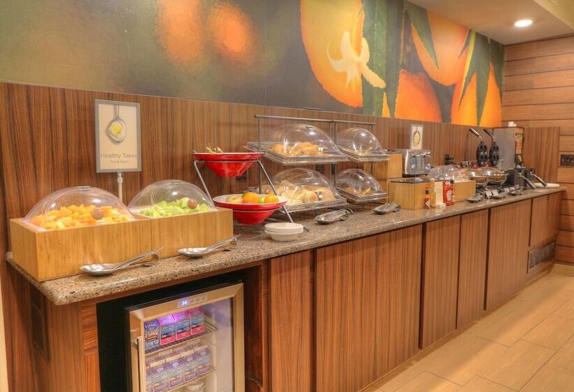 호텔 Fairfield Inn & Suites Mt. Pleasant