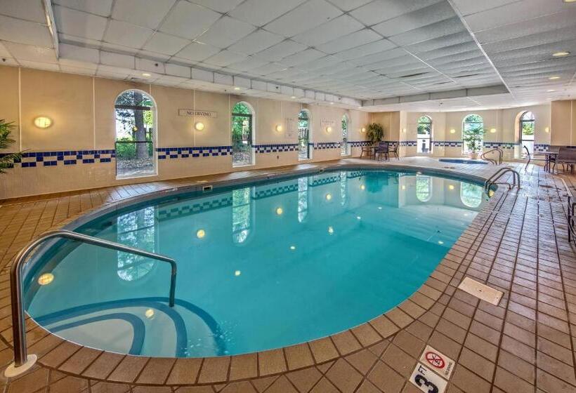 فندق Fairfield By Marriott Russellville