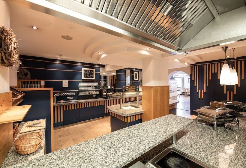 בית מלון כפרי Dips&drops   First Bike & Ski Hub