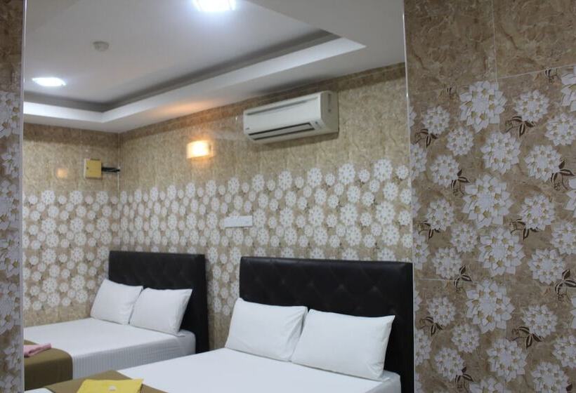 בית מלון כפרי Sungai Besi