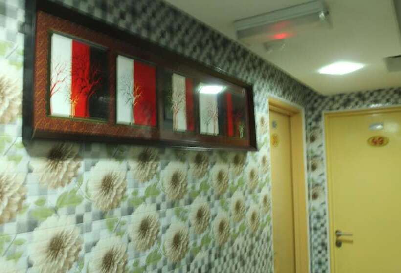 בית מלון כפרי Sungai Besi