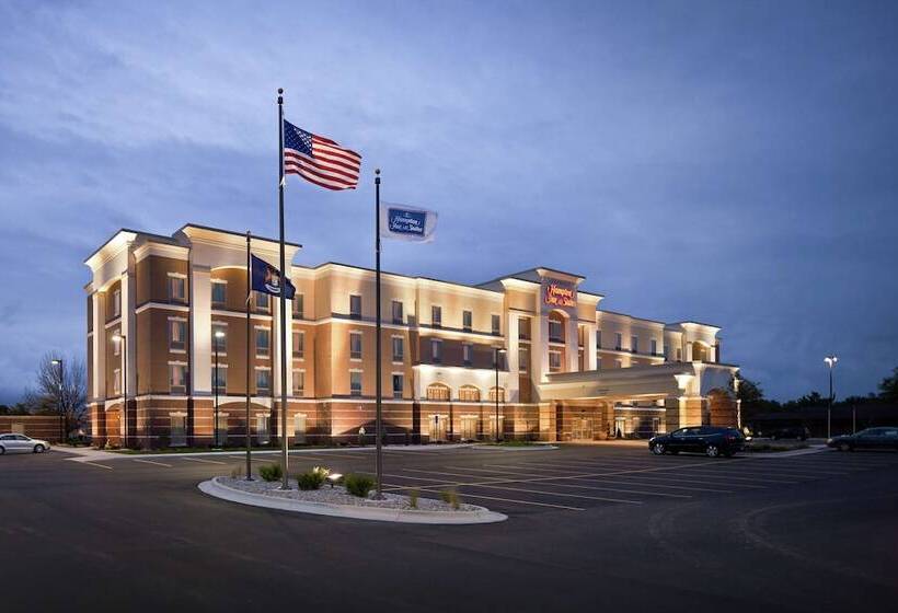 فندق Hampton Inn & Suites Saginaw