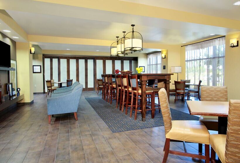 בית מלון כפרי Hampton Inn Winfield