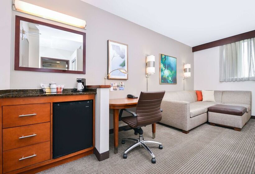 Отель Hyatt Place Chesapeake