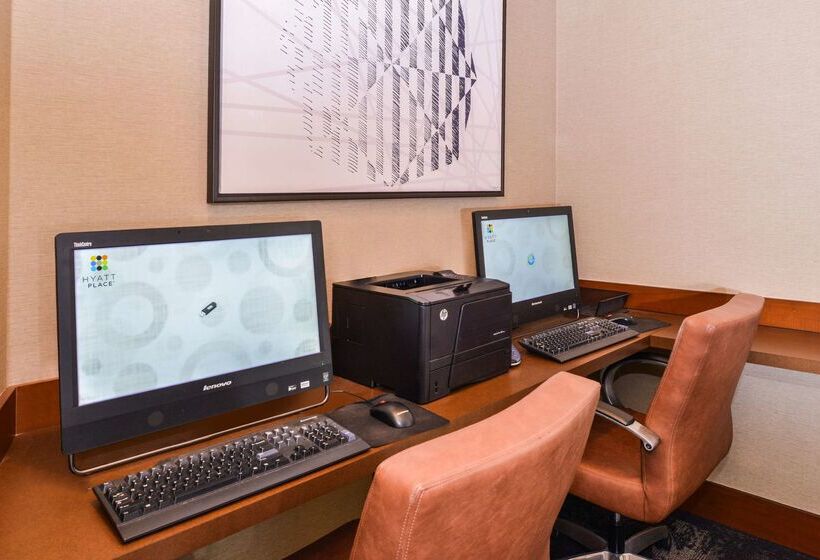 Отель Hyatt Place Chesapeake