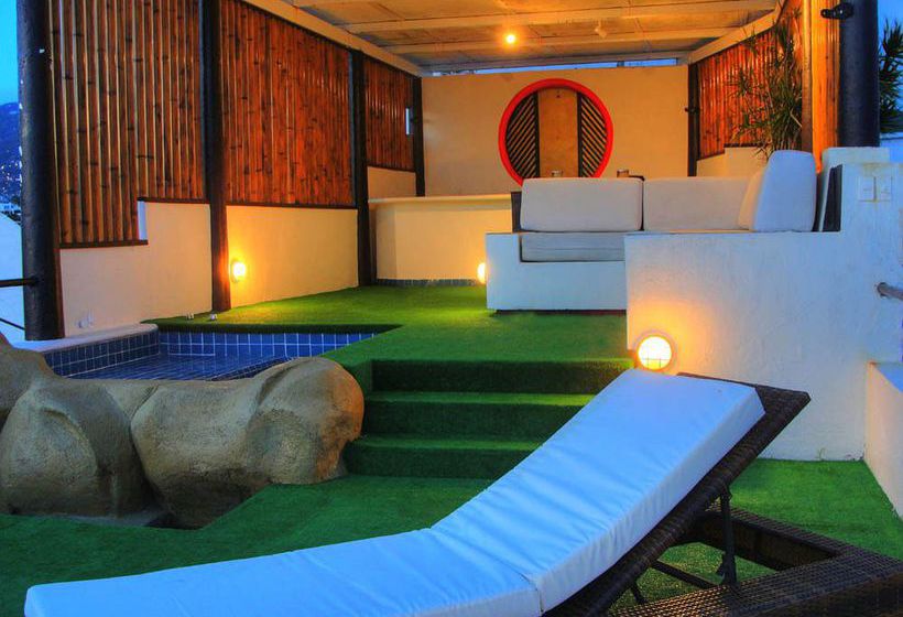 فندق Las Torres Gemelas Private Suites