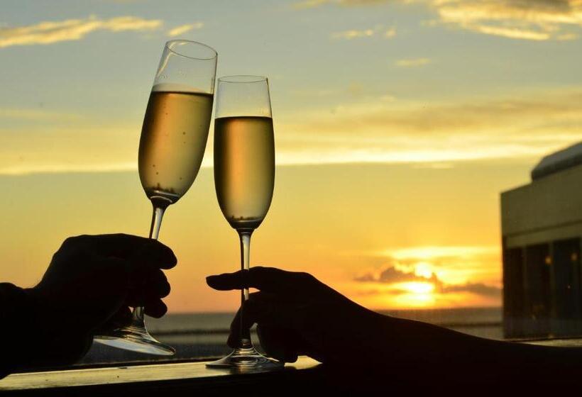 فندق Loisir Spa Tower Naha