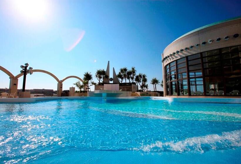 فندق Loisir Spa Tower Naha