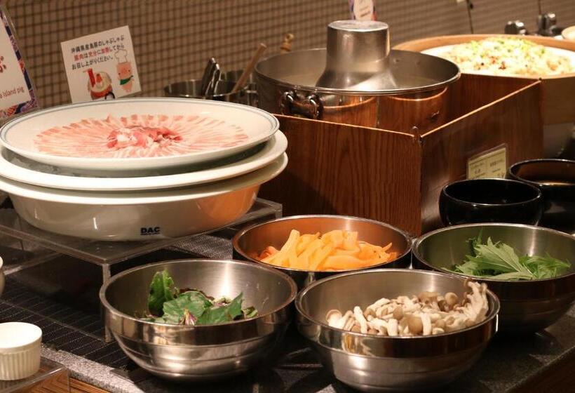 فندق Loisir Spa Tower Naha