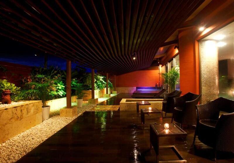 فندق Loisir Spa Tower Naha