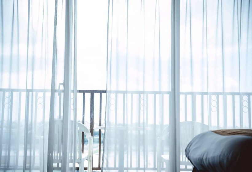 فندق Loisir Spa Tower Naha