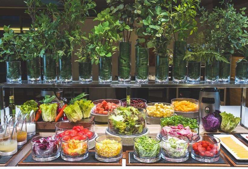 فندق Loisir Spa Tower Naha