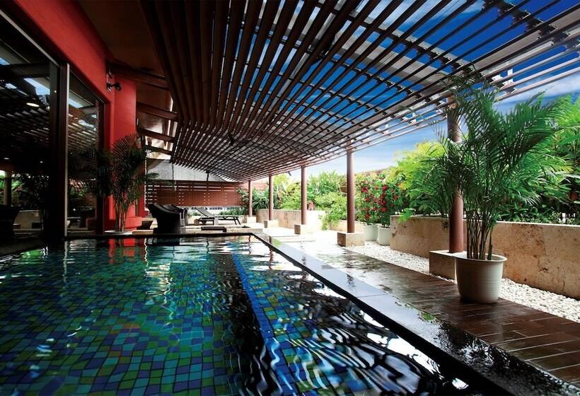 فندق Loisir Spa Tower Naha