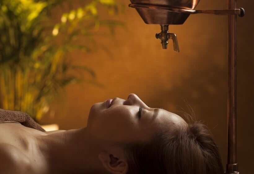 فندق Loisir Spa Tower Naha