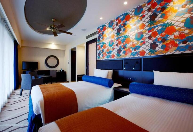 فندق Loisir Spa Tower Naha