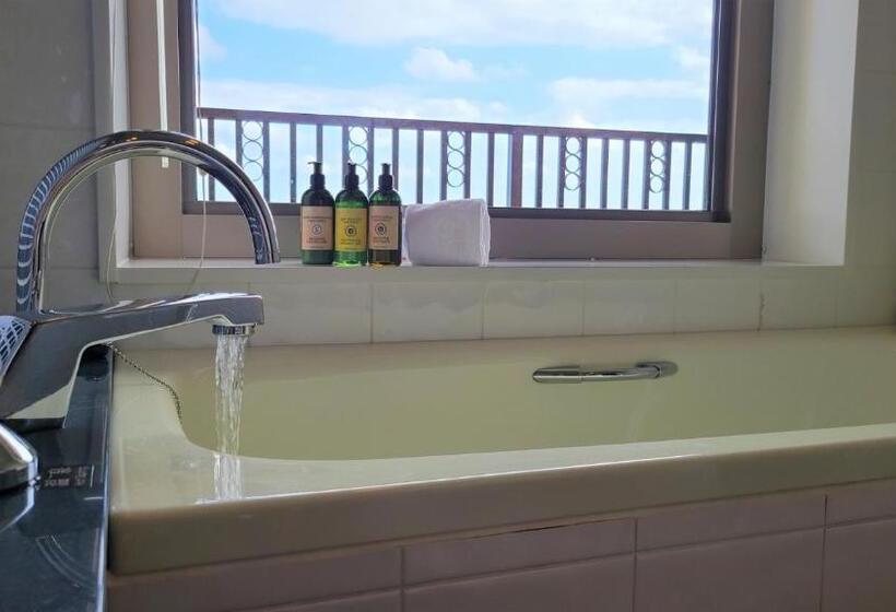 فندق Loisir Spa Tower Naha