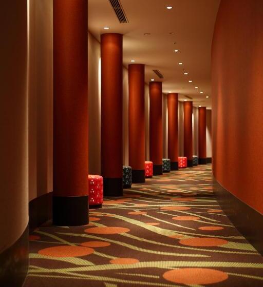 فندق Loisir Spa Tower Naha