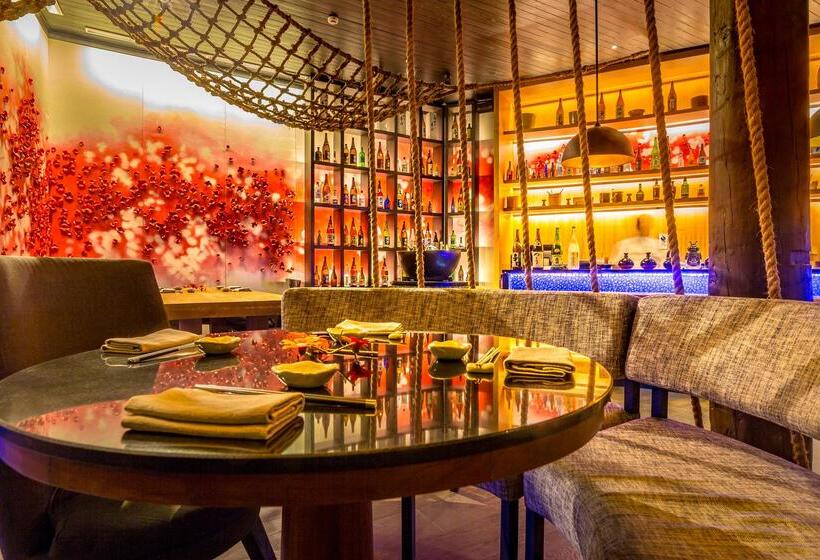 酒店 Lux South Ari Atoll Resort & Villas