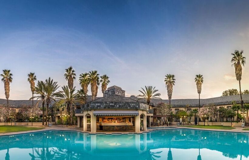 호텔 Peermont Walmont At Mmabatho Palms