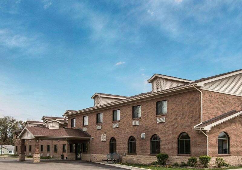 בית מלון כפרי Quality Inn Durand I 69