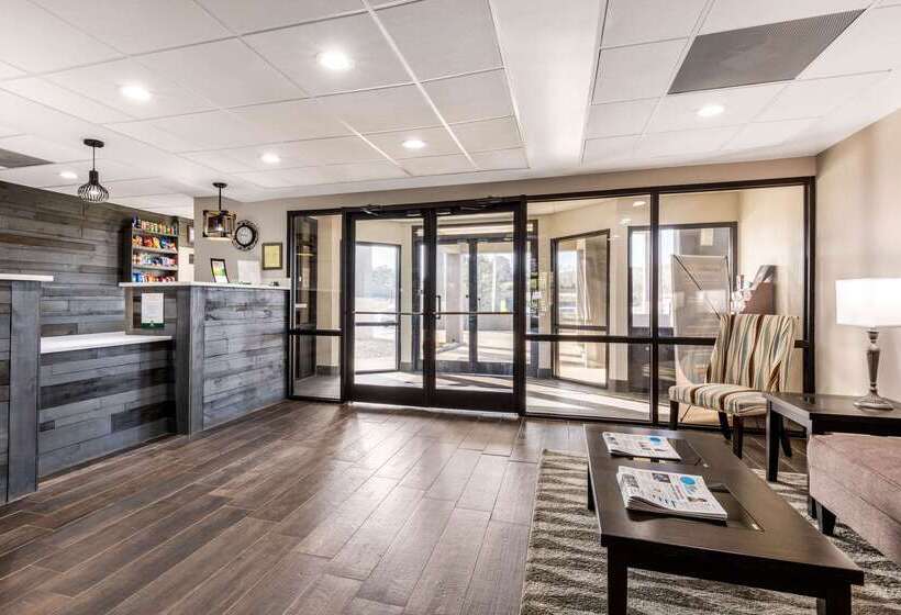 فندق Quality Inn