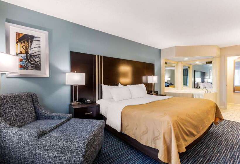 فندق Quality Inn