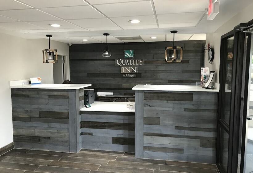 فندق Quality Inn