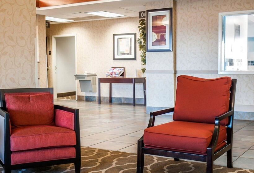 فندق Quality Inn & Suites Near St. Louis And I255