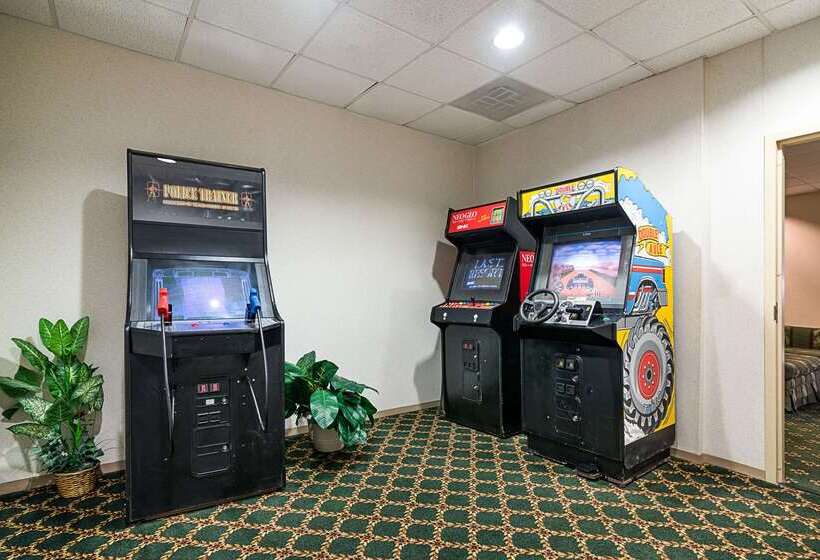 فندق Quality Inn & Suites Schoharie Near Howe Caverns