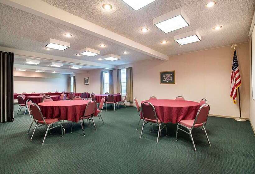 فندق Quality Inn & Suites Schoharie Near Howe Caverns