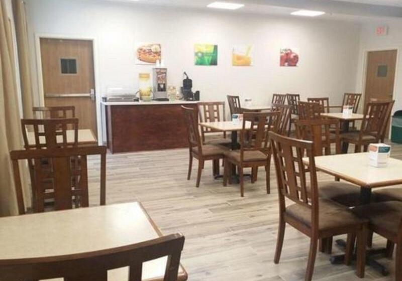 فندق Quality Inn & Suites Schoharie Near Howe Caverns