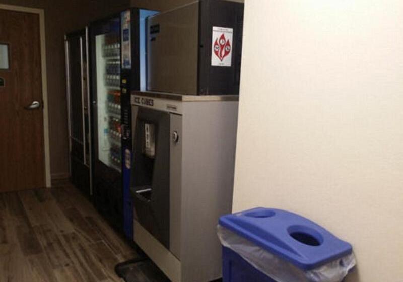 فندق Quality Inn & Suites Schoharie Near Howe Caverns