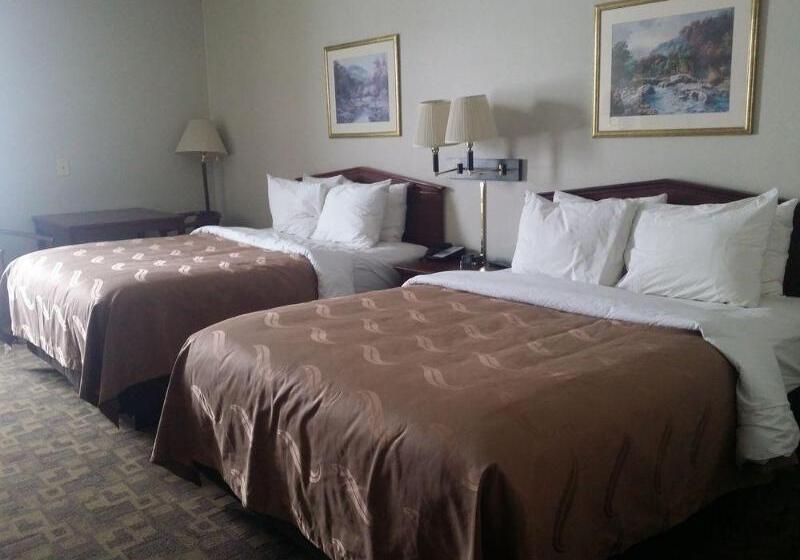 فندق Quality Inn & Suites Schoharie Near Howe Caverns