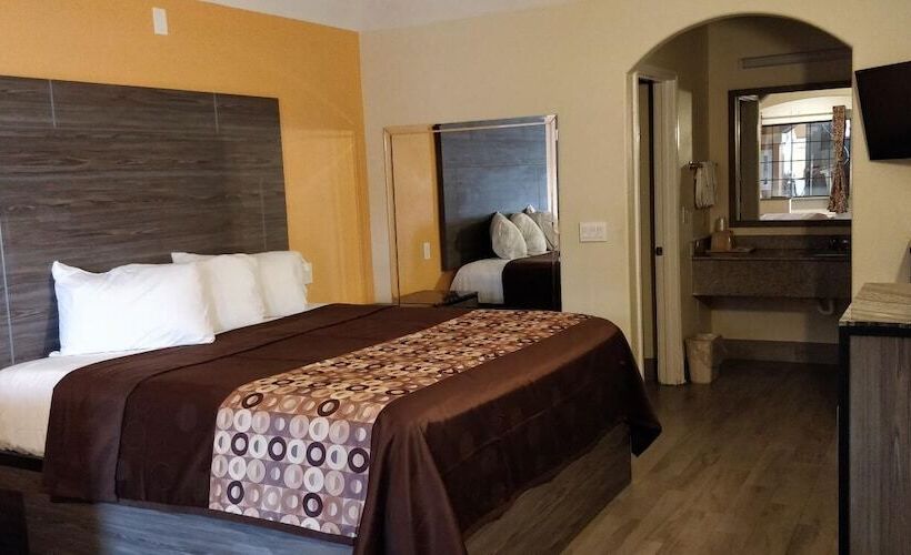 ホテル Regency Inn And Suites Galena Park