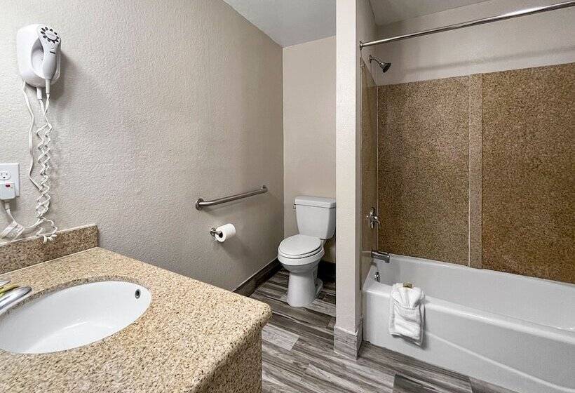 בית מלון כפרי Rodeo Lodge