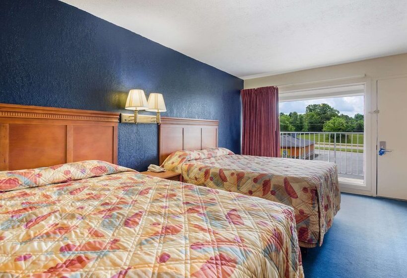 בית מלון כפרי Rodeway Inn Church Hill  Tri Cities Area