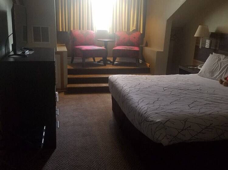 Отель Roosevelt Inn Mount Rushmore