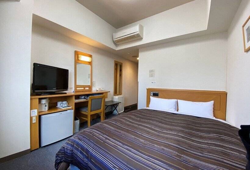 فندق Route Inn Tsubamesanjo Ekimae