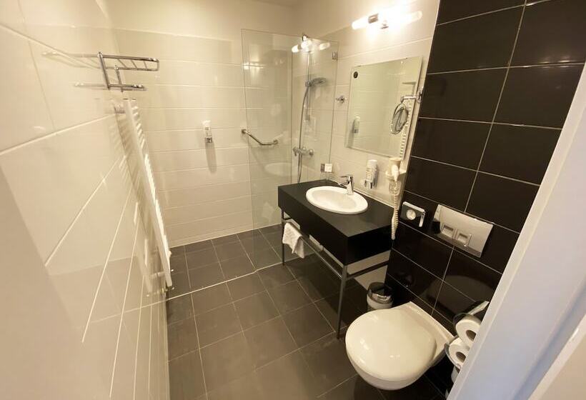 هتل Safestay Vienna Margaretenviertel