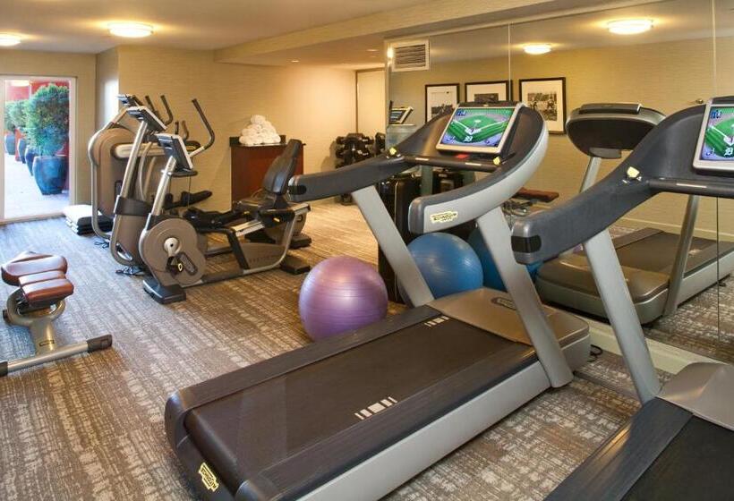 Silver Cloud Hotel   Seattle Stadium