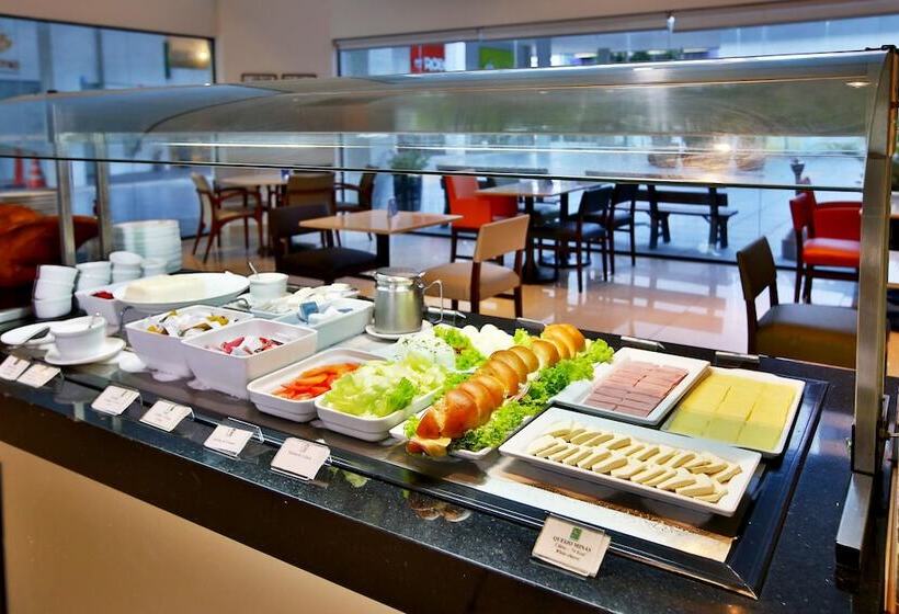 Quality Hotel & Suítes São Salvador