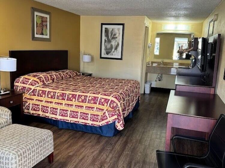 فندق Somatel Goodlettsville