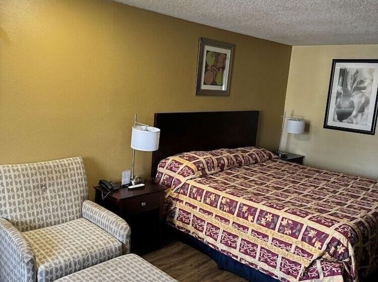 فندق Somatel Goodlettsville