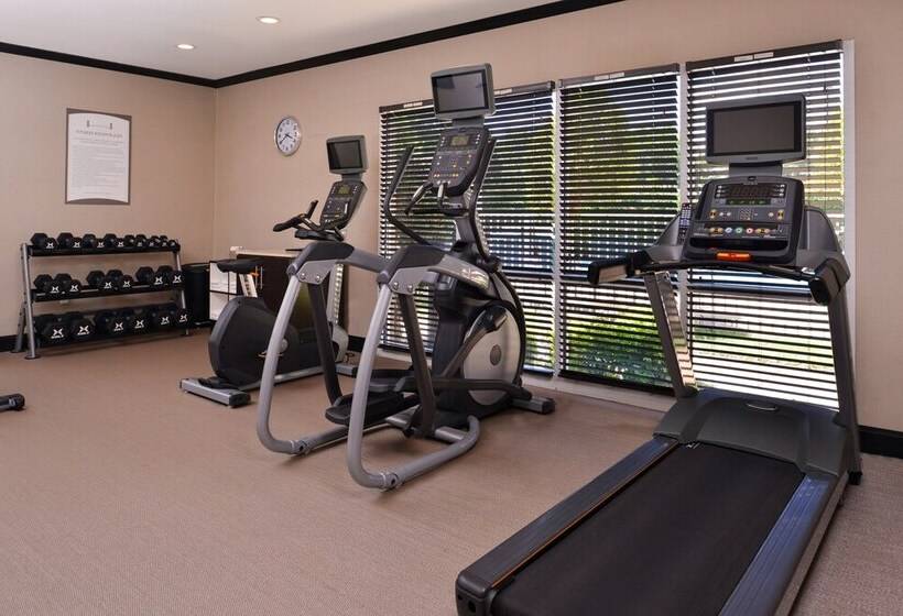 فندق Staybridge Suites Wichita Falls, An Ihg