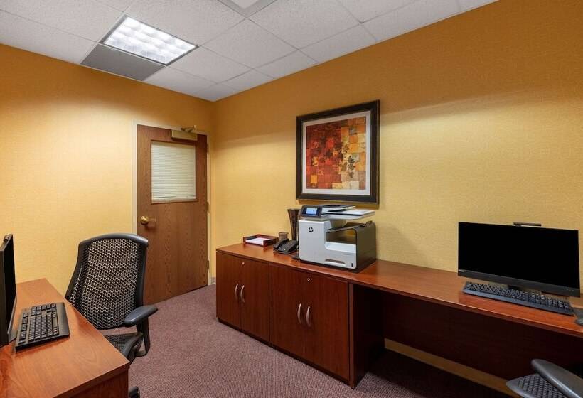 فندق Wyndham Grand Oklahoma City Downtown