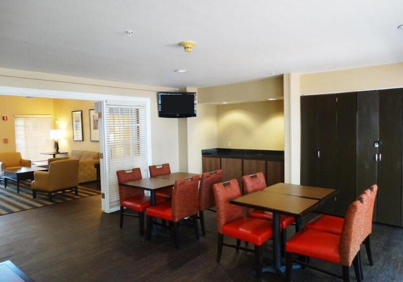 Mainstay Suites Raleigh North