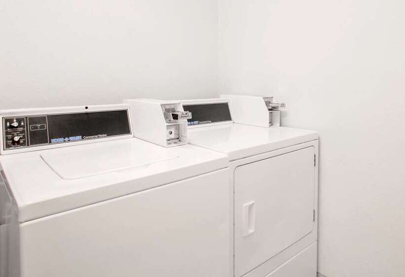 Microtel Inn And Suites Gassaway