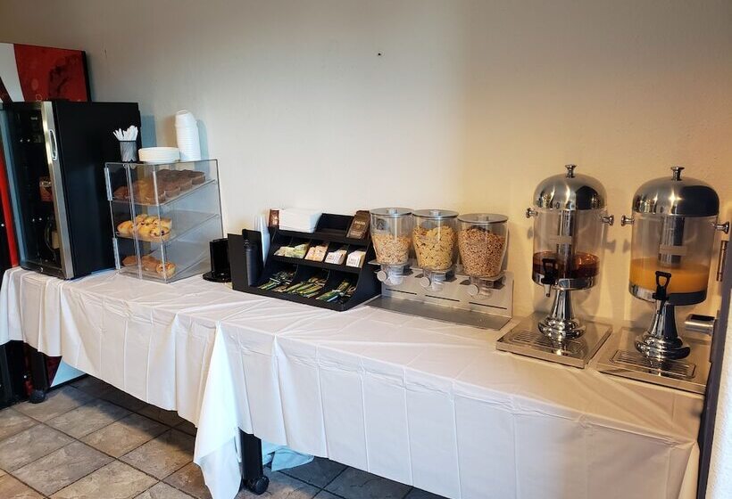 Motel 6 Red Deer, Ab